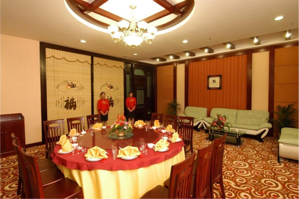Guifu Holiday Hotel Yangshuo Esterno foto